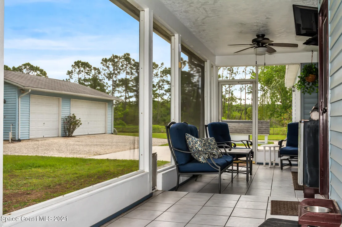 Photo of 1190 Grant Road