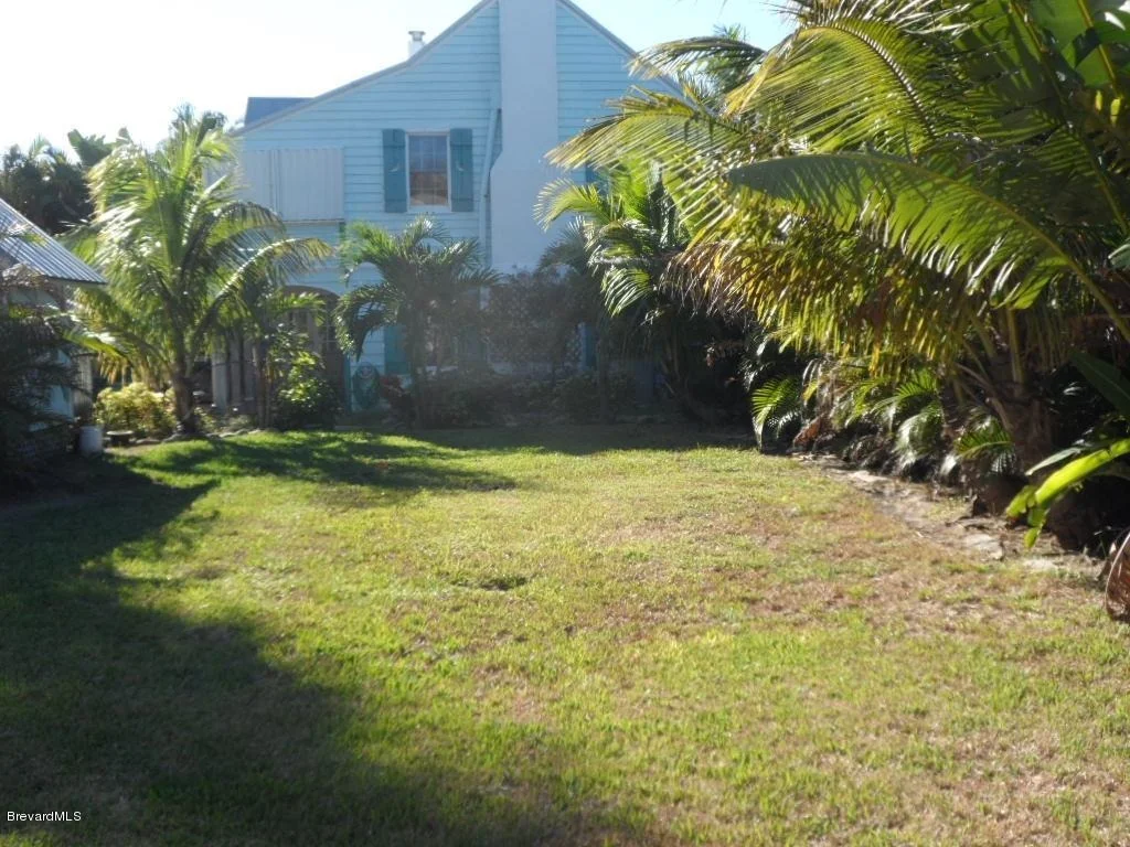 Photo of 211 8th Avenue