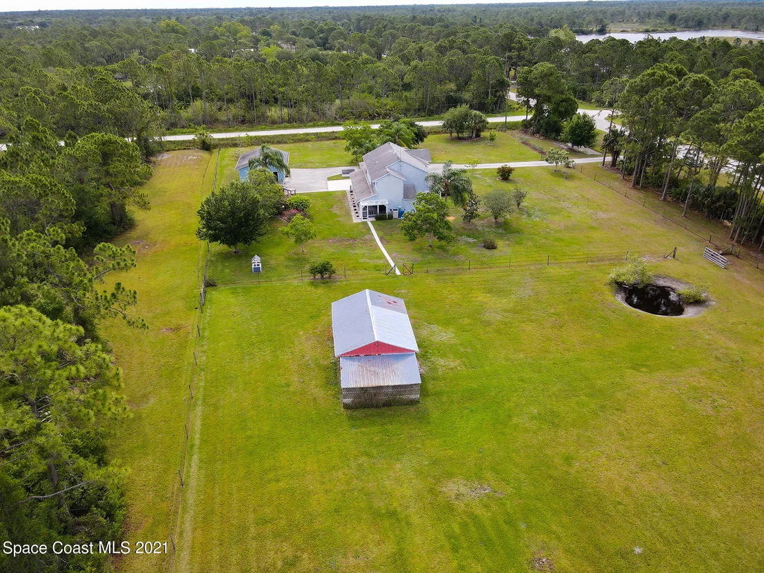 Photo of 1190 Grant Road