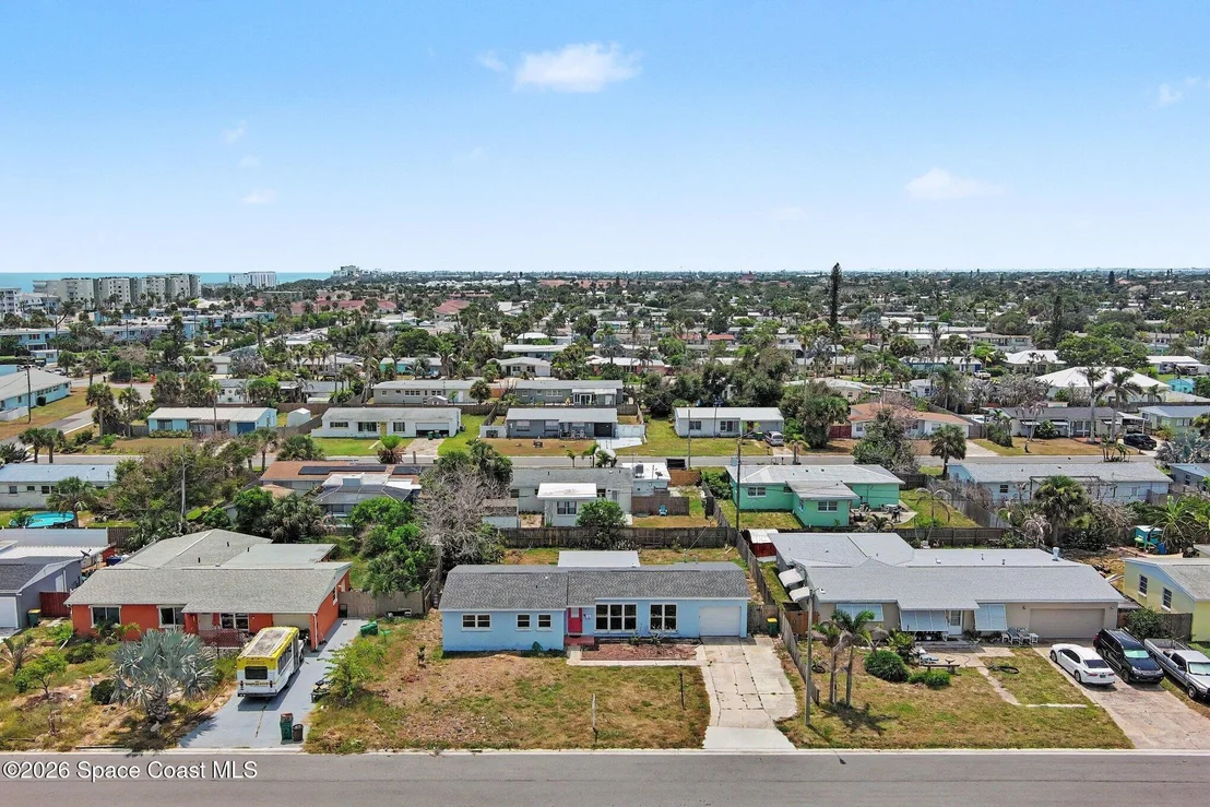Photo of 112 SE 3rd Street