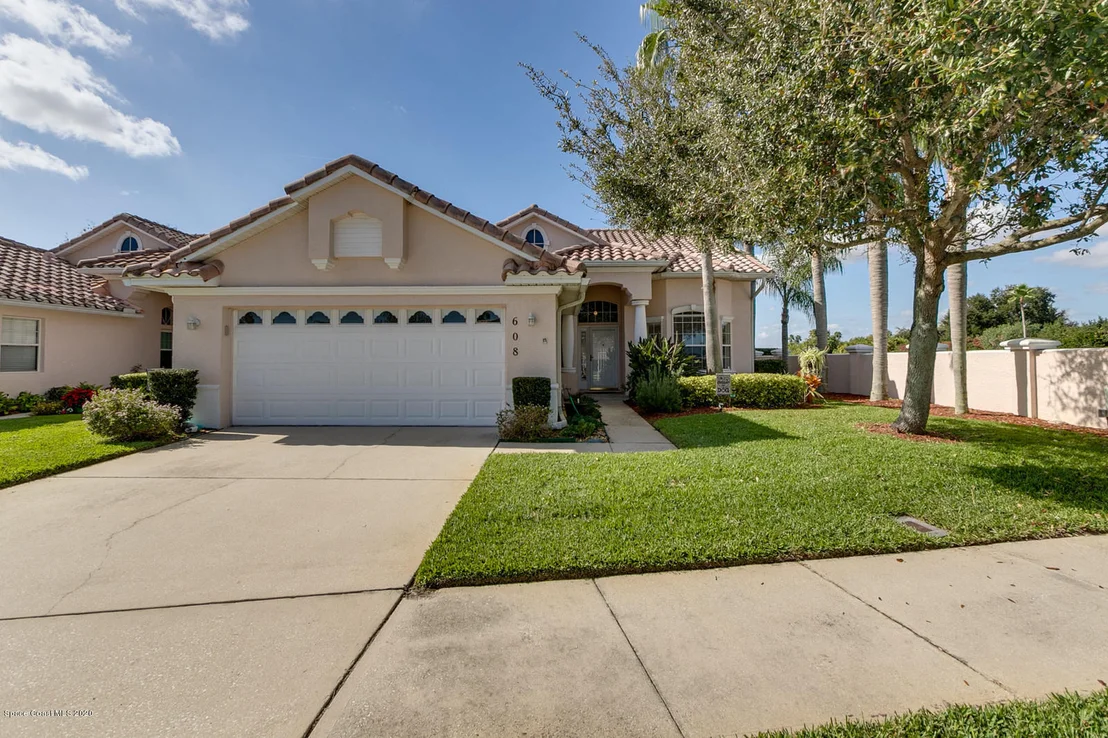 Photo of 608 Renaissance Avenue