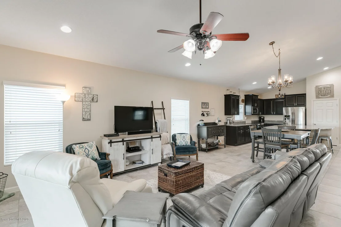 Photo of 1243 Musgrass Circle