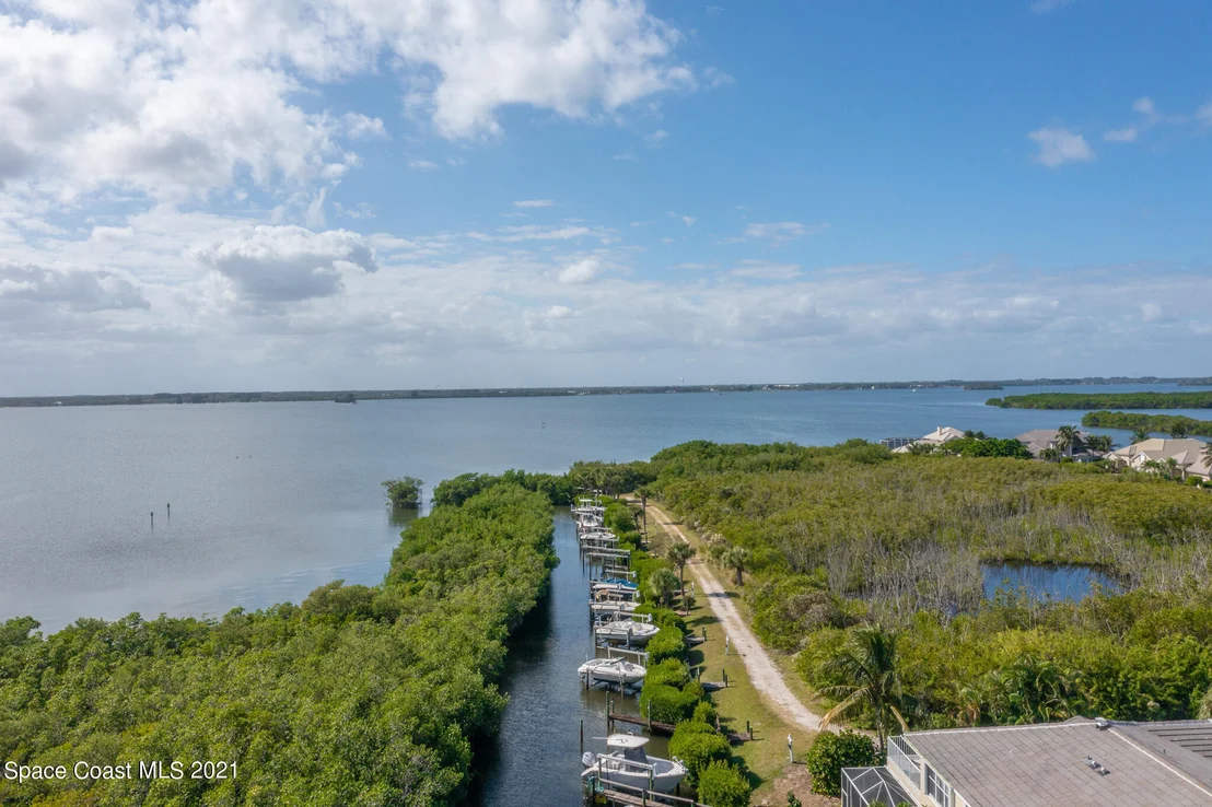 Photo of 5467 Solway Drive