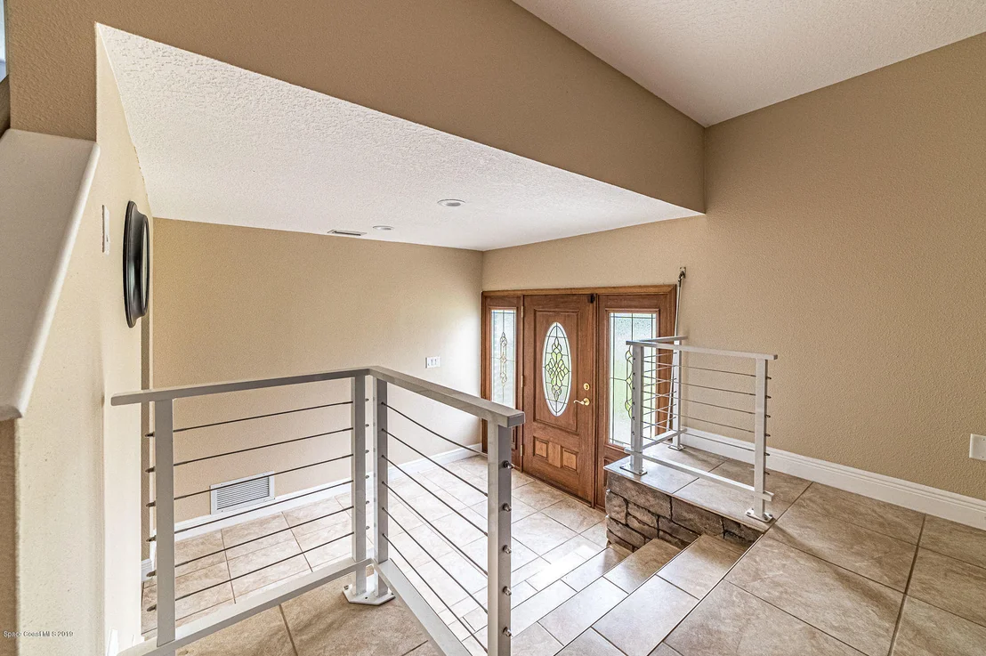 Photo of 601 Edgewood Drive