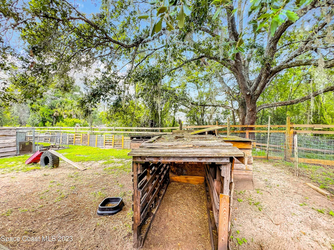 Photo of 9295 Concord Road