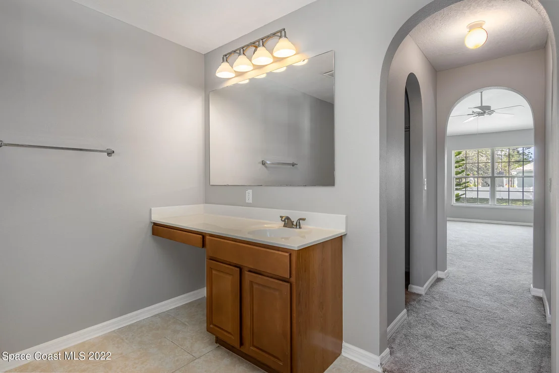 Photo of 1815 Dragon Road SE