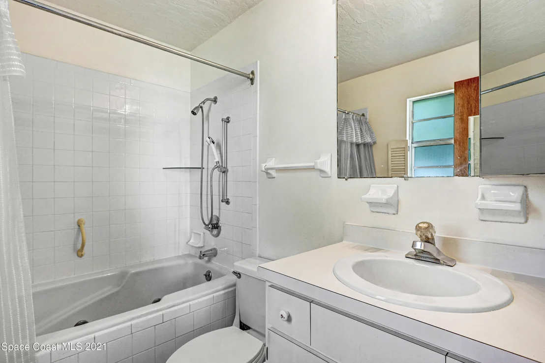 Photo of 3284 Alice Street