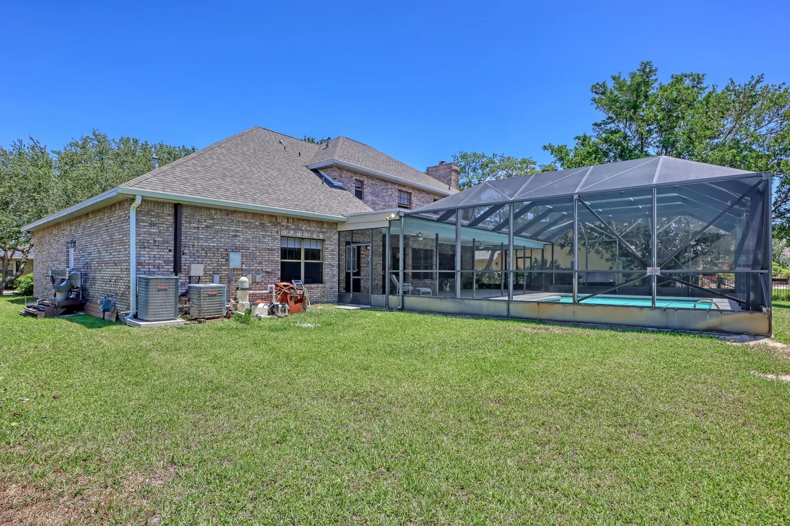 Photo of 561 Nightingale Drive