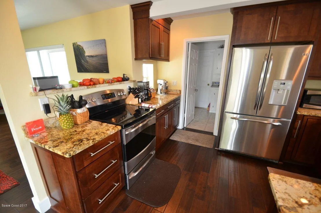 Photo of 1138 Pinetree Drive