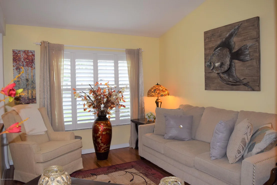 Photo of 1004 Sabal Grove Drive