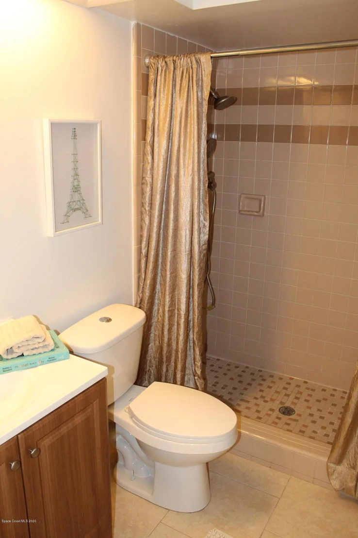 Photo of 4852 Alfred Street