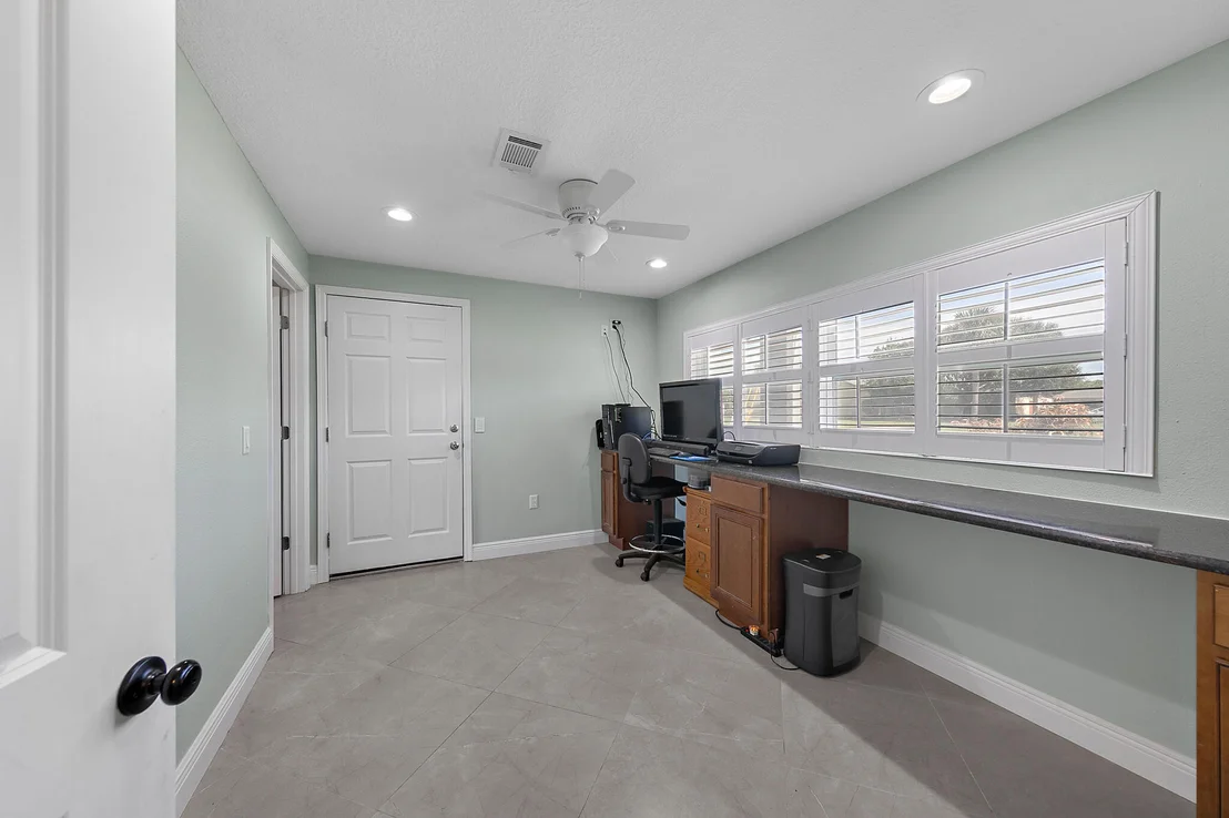 Photo of 1054 Pinetree Drive