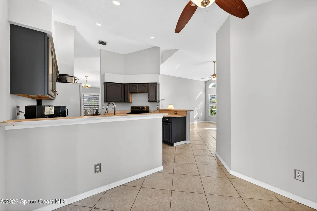Photo of 5102 Cocoplum Avenue