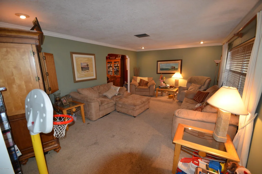 Photo of 440 1st Avenue