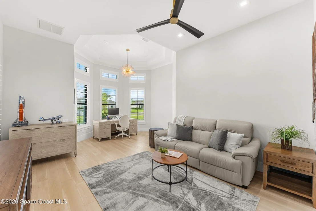 Photo of 3739 Lake Adelaide Place