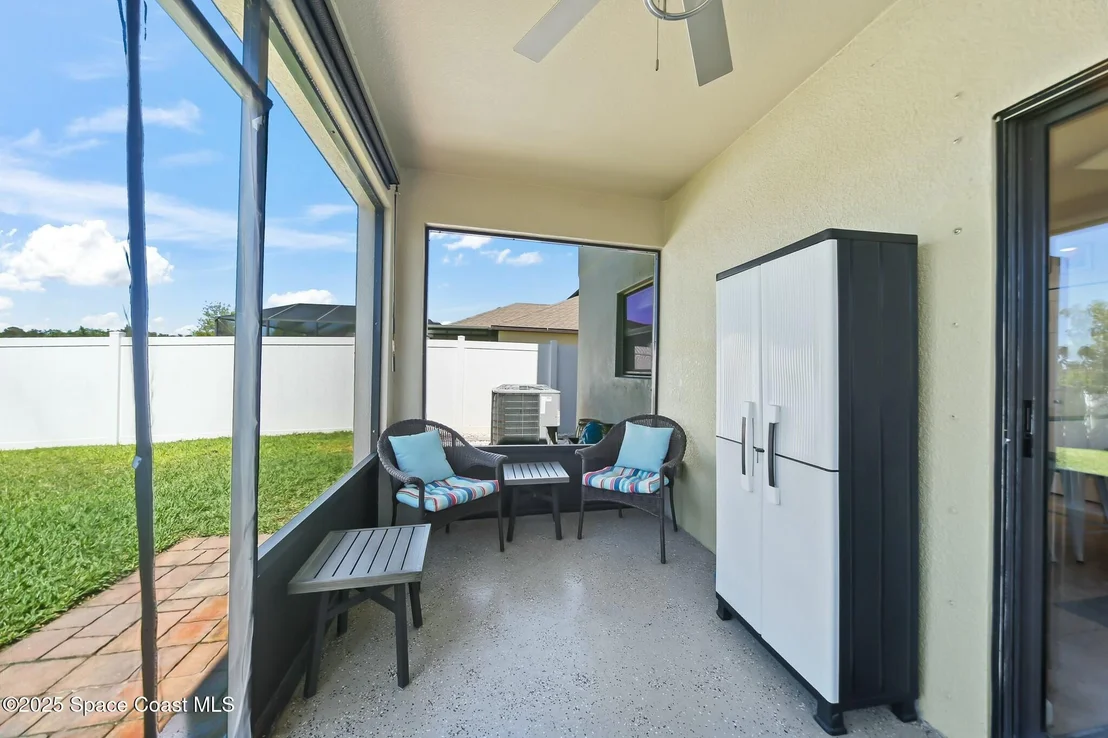 Photo of 1032 Peta Way
