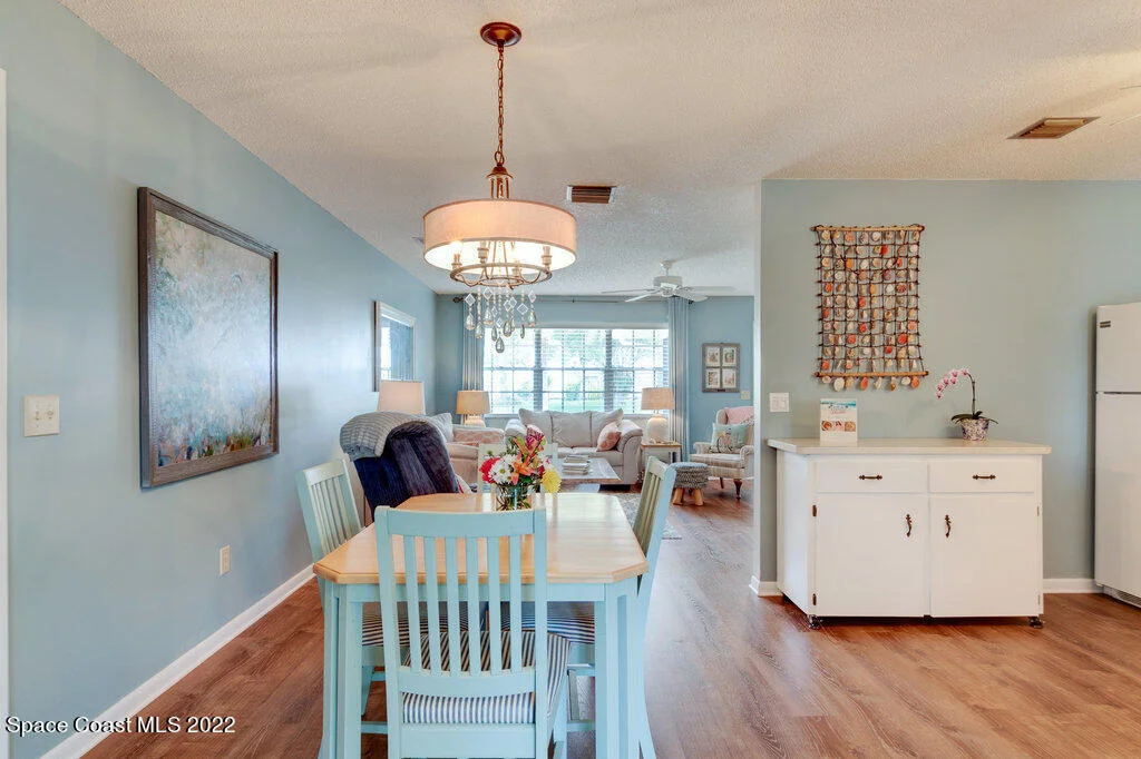 Photo of 1049 Carnation Drive