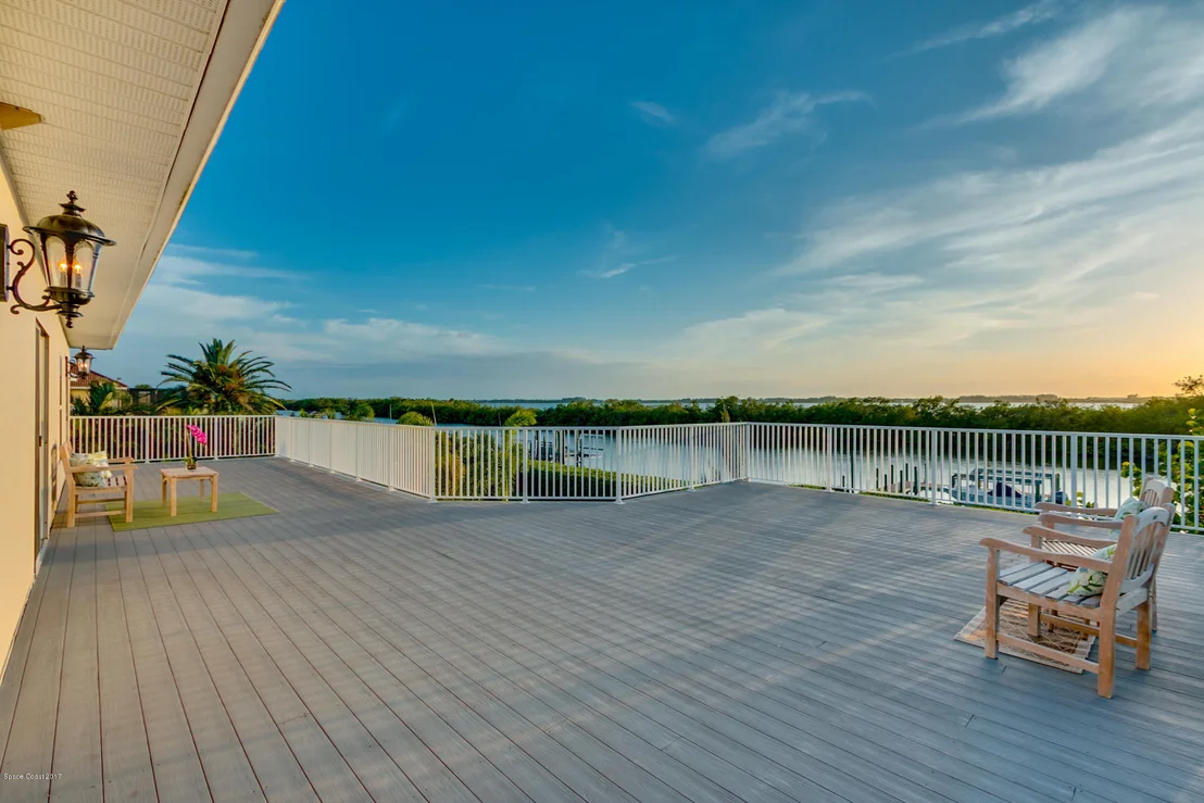 Photo of 298 Lanternback Island Drive