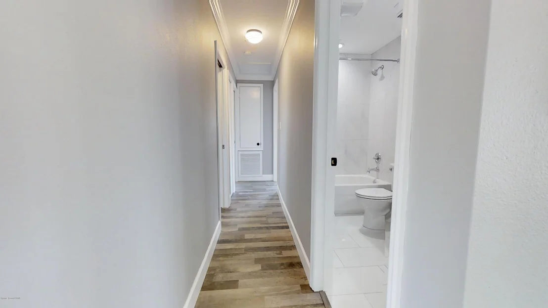 Photo of 872 Mohawk Avenue