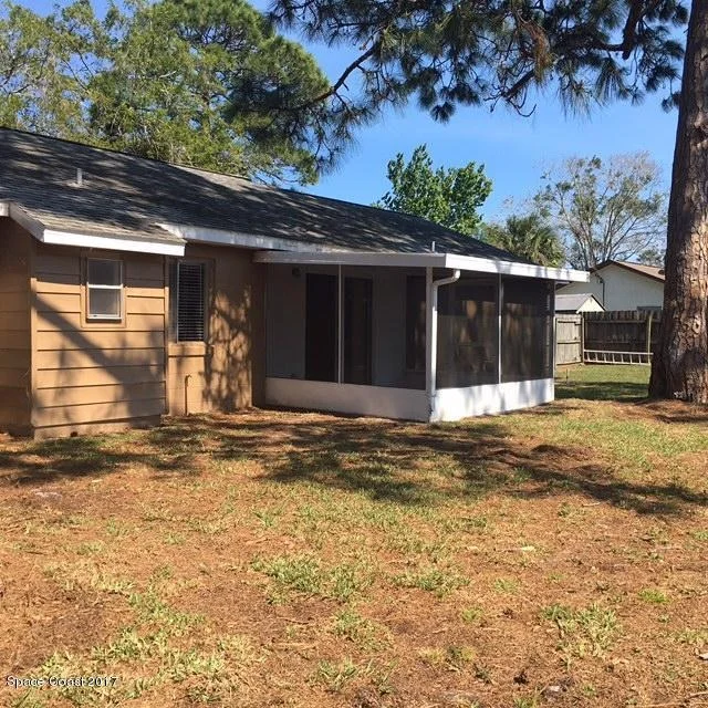 Photo of 6460 Manila Drive