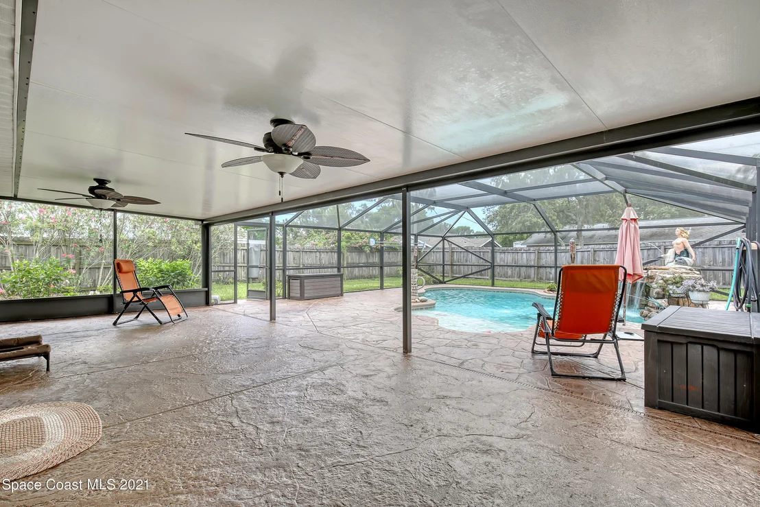 Photo of 6380 Manila Drive