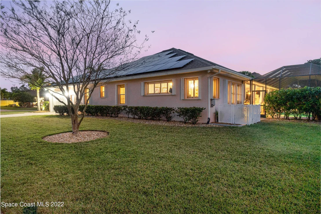 Photo of 1338 Centennial Way