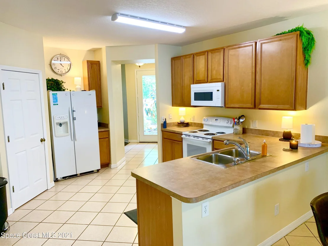 Photo of 901 Benton Drive