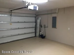 Photo of 831 Mandarin Drive NE