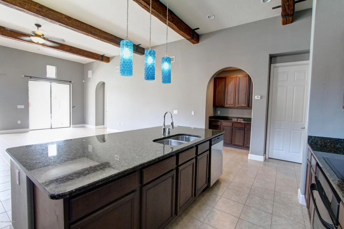 Photo of 409 Montecito Drive