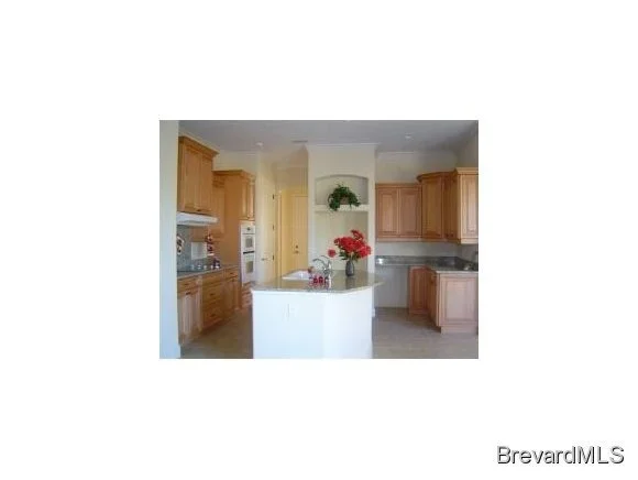 Photo of 6261 La Capria