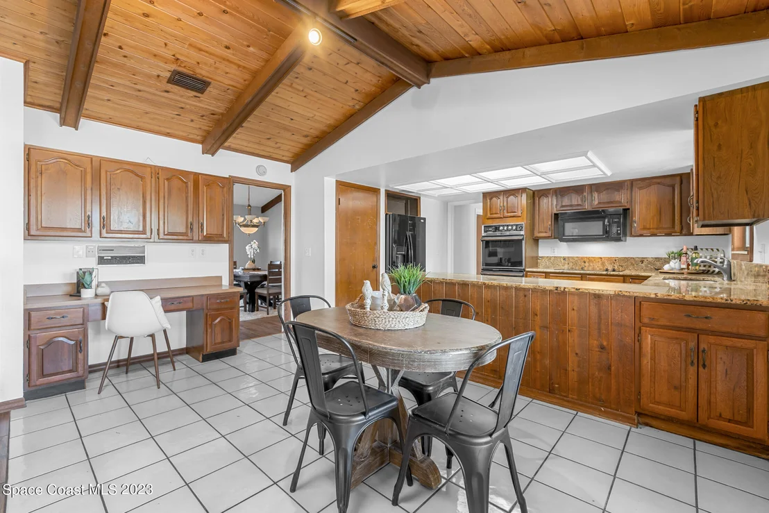 Photo of 730 Whispering Pines Circle
