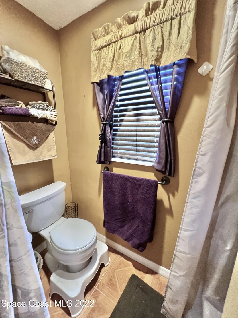 Photo of 16 Sloop Drive