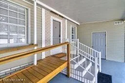 Photo of 701 Lark Drive
