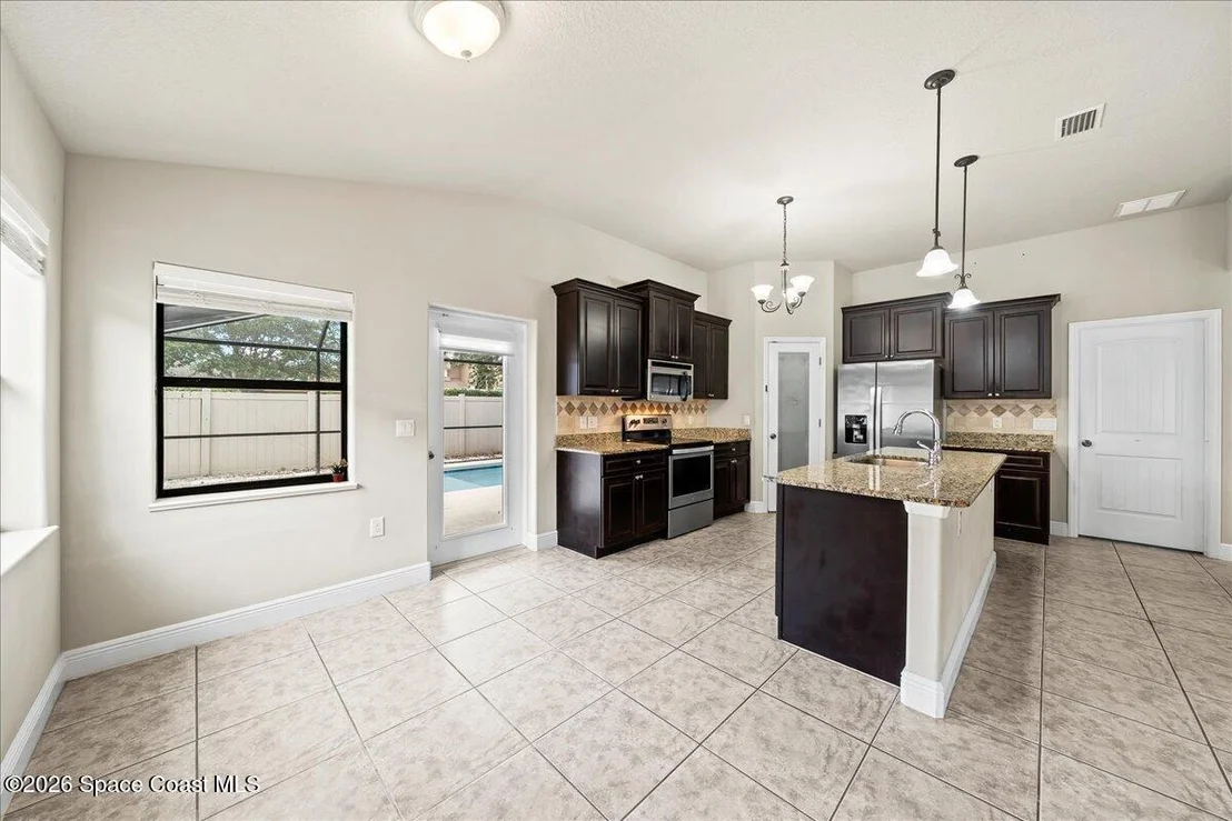 Photo of 1461 Bourke Lane