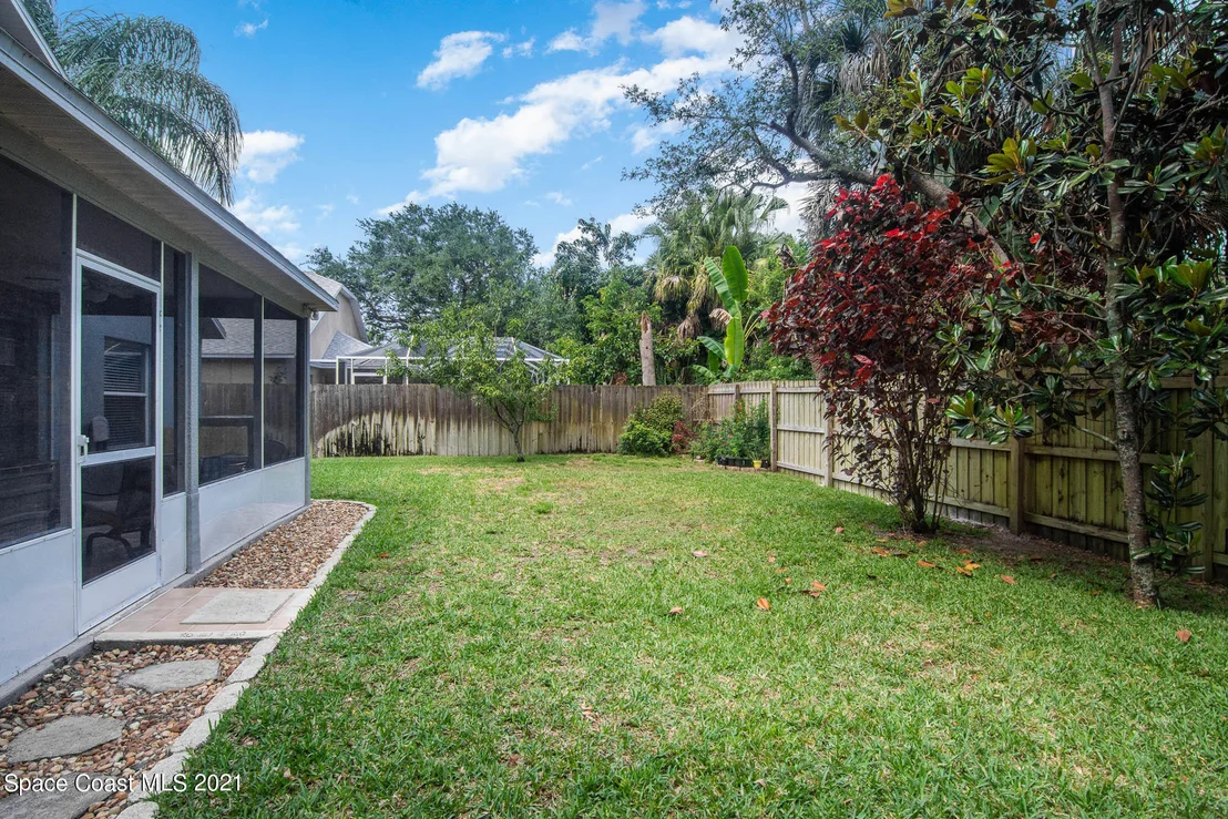 Photo of 1630 Rustic Way