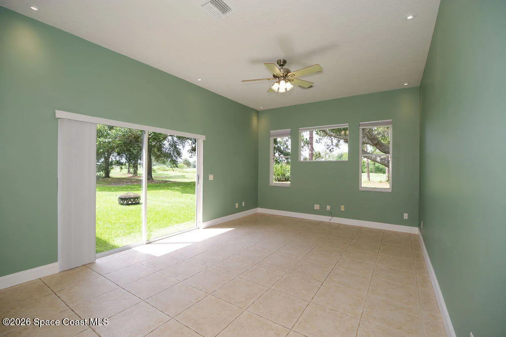 Photo of 1916 Windbrook Drive