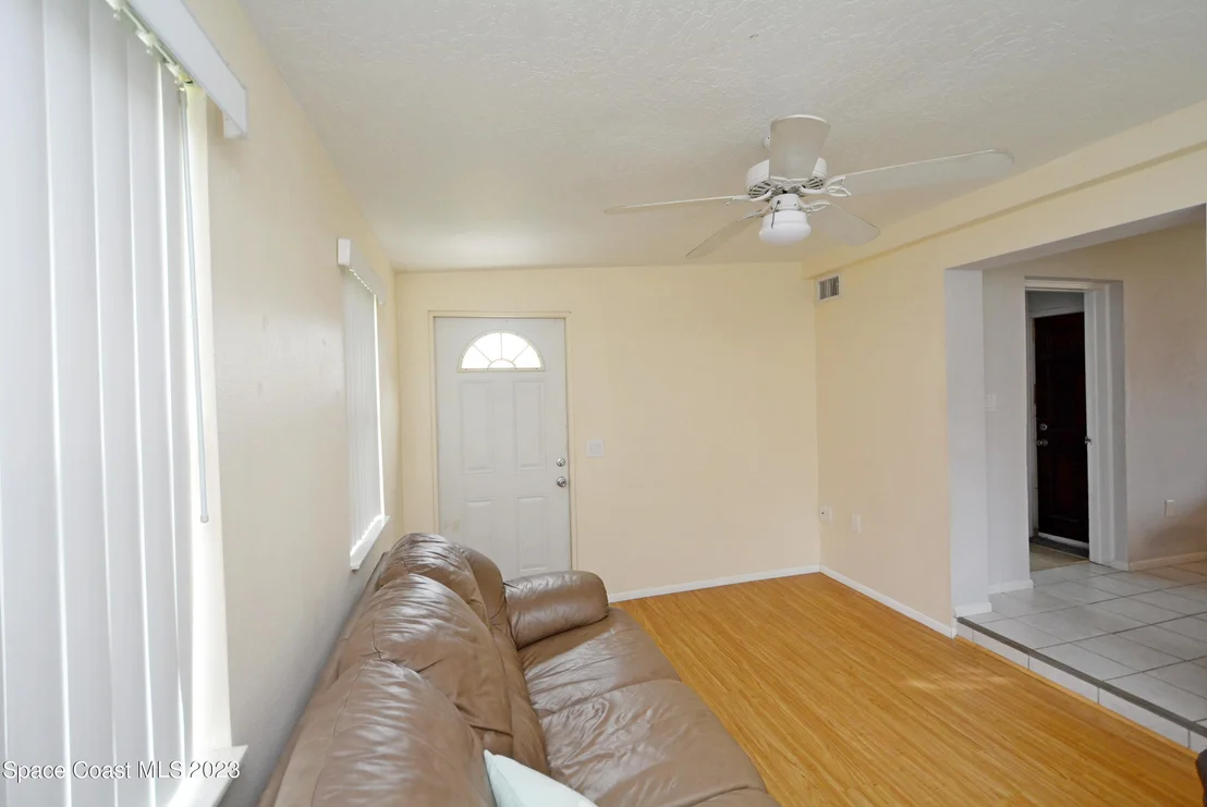 Photo of 2579 Coventry Road