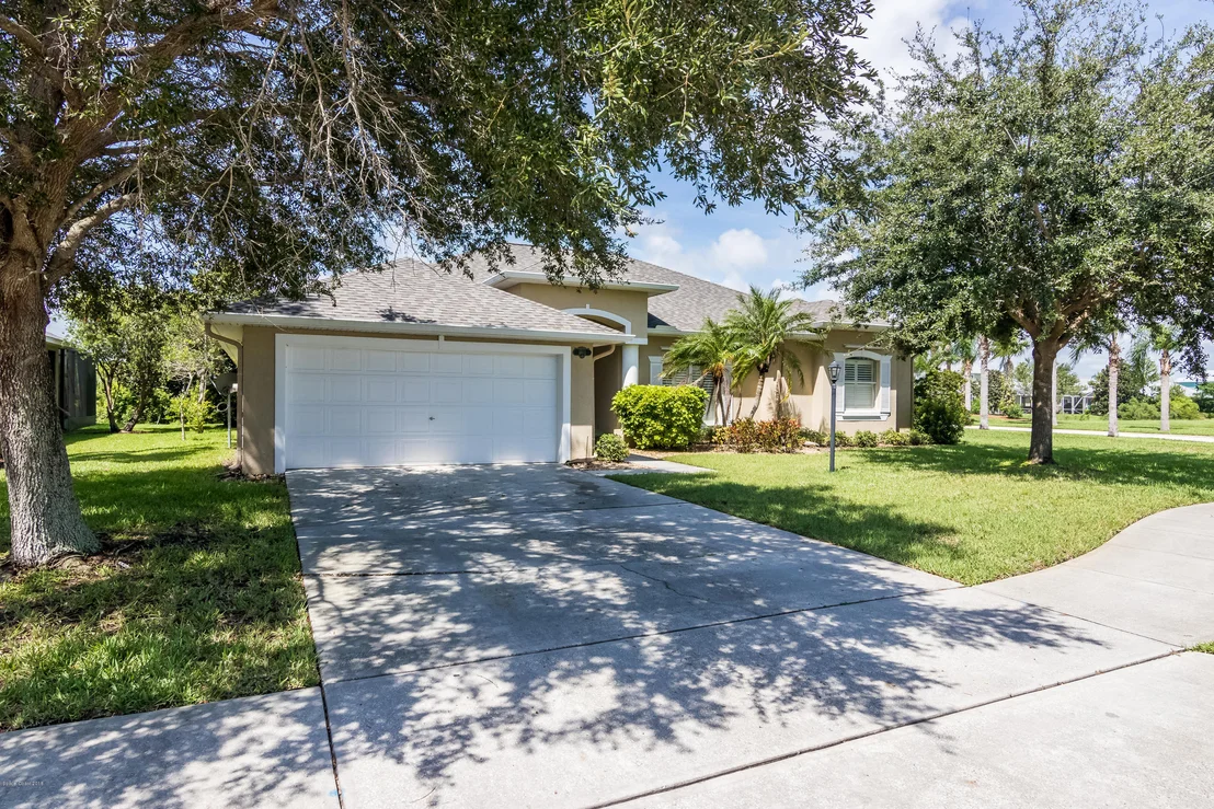 Photo of 1602 Long Pine Road