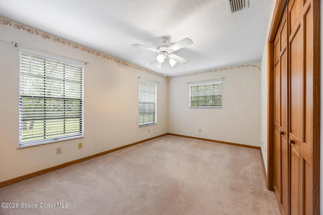 Photo of 3880 Ponderosa Road