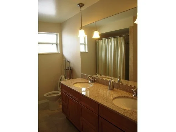Photo of 3513 W Roundtree