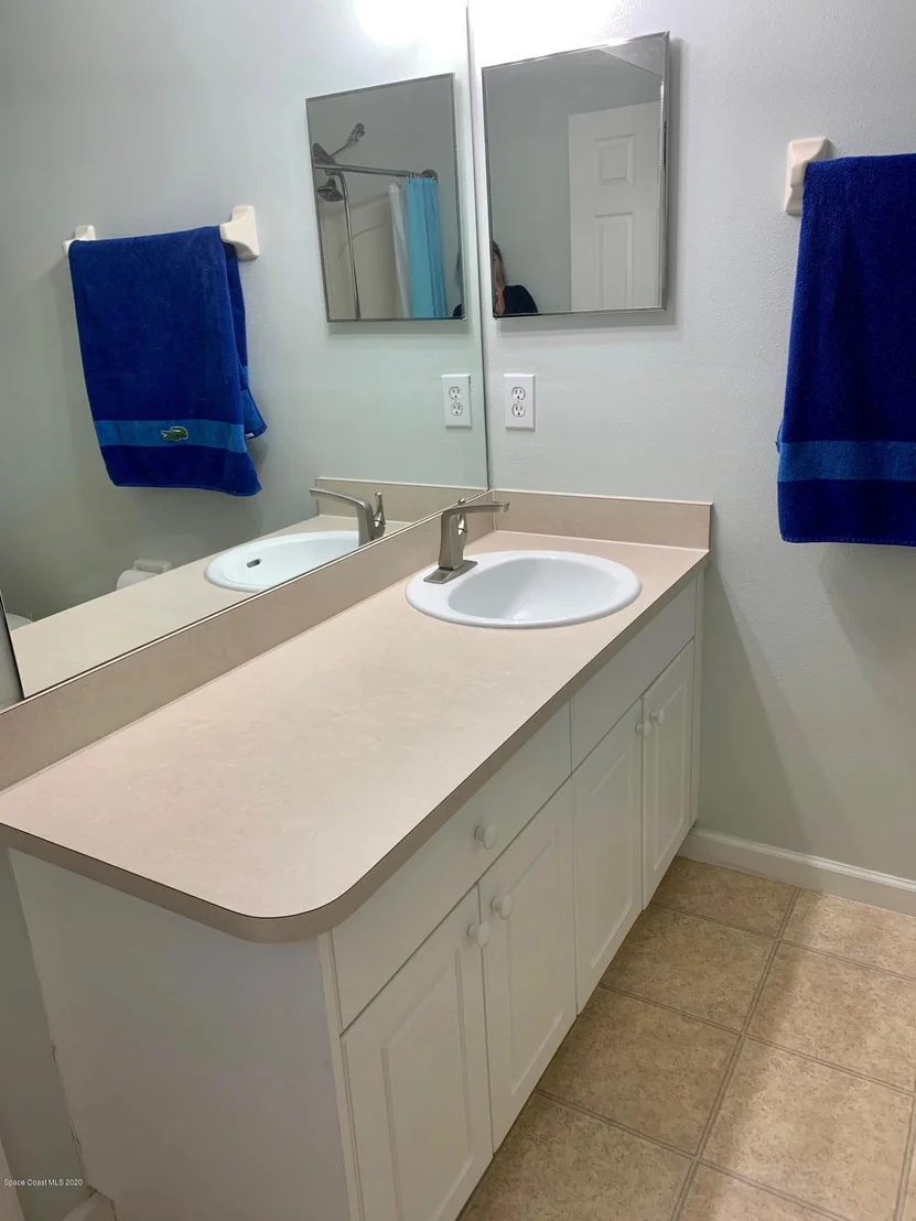 Photo of Unit 106 at 995 Luminary Circle