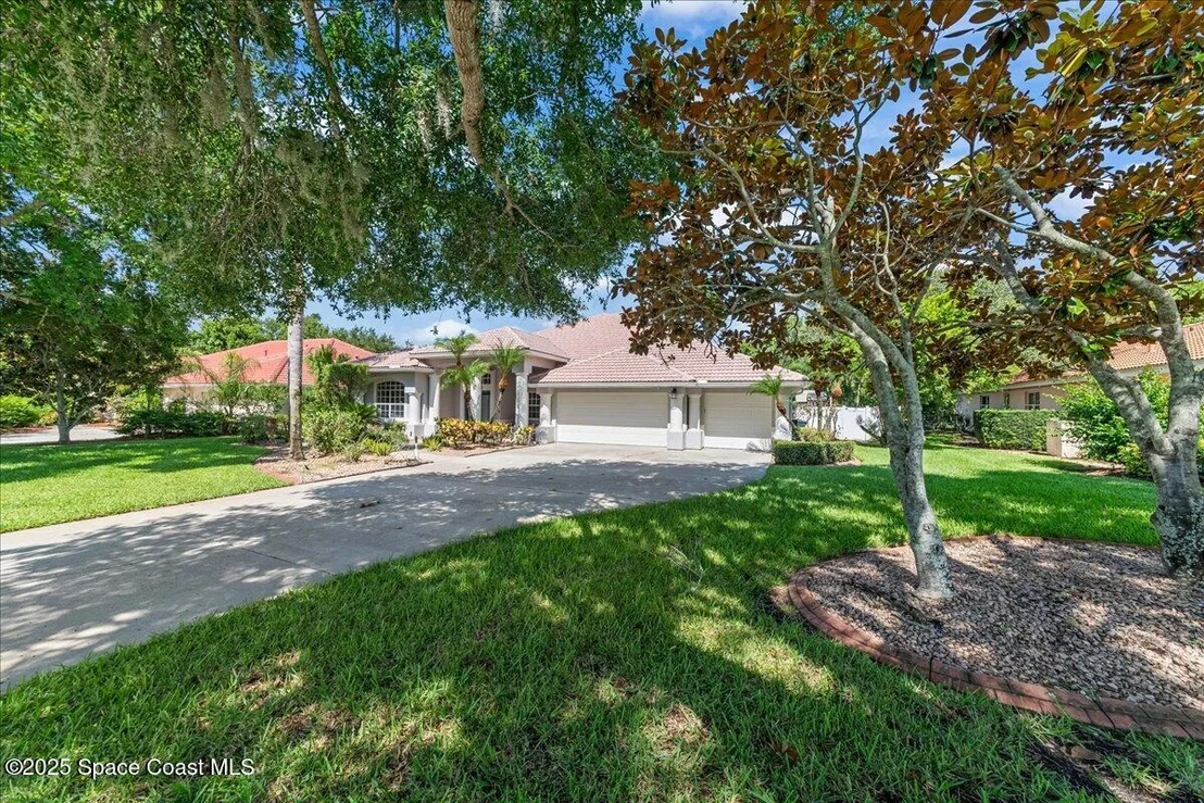 Photo of 370 Baytree Drive
