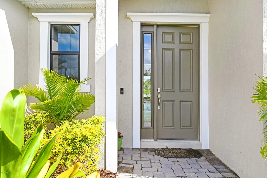 Photo of 3046 Casterton Drive