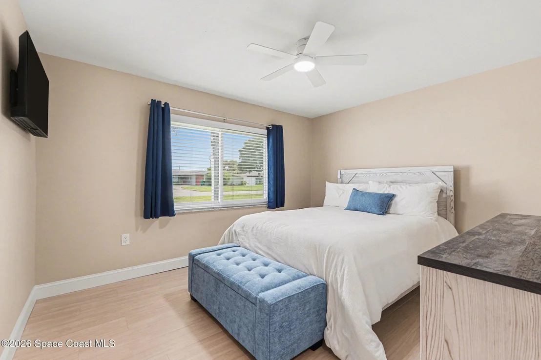 Photo of 375 Cyprus Drive