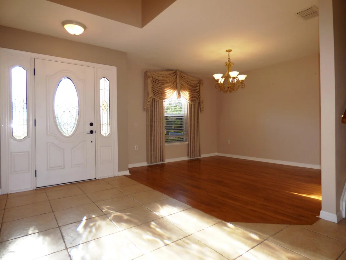 Photo of 1502 Sorento Circle