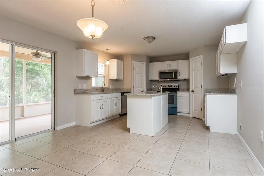 Photo of 449 Macon Drive