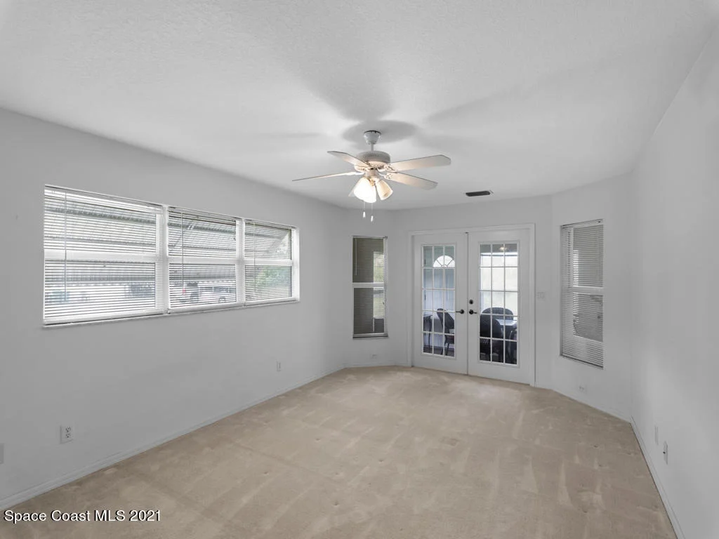 Photo of 2770 Weber Road