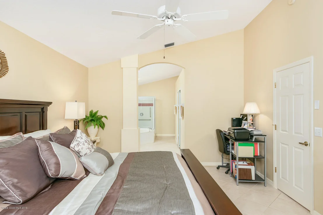 Photo of 3861 Saint Armens Circle