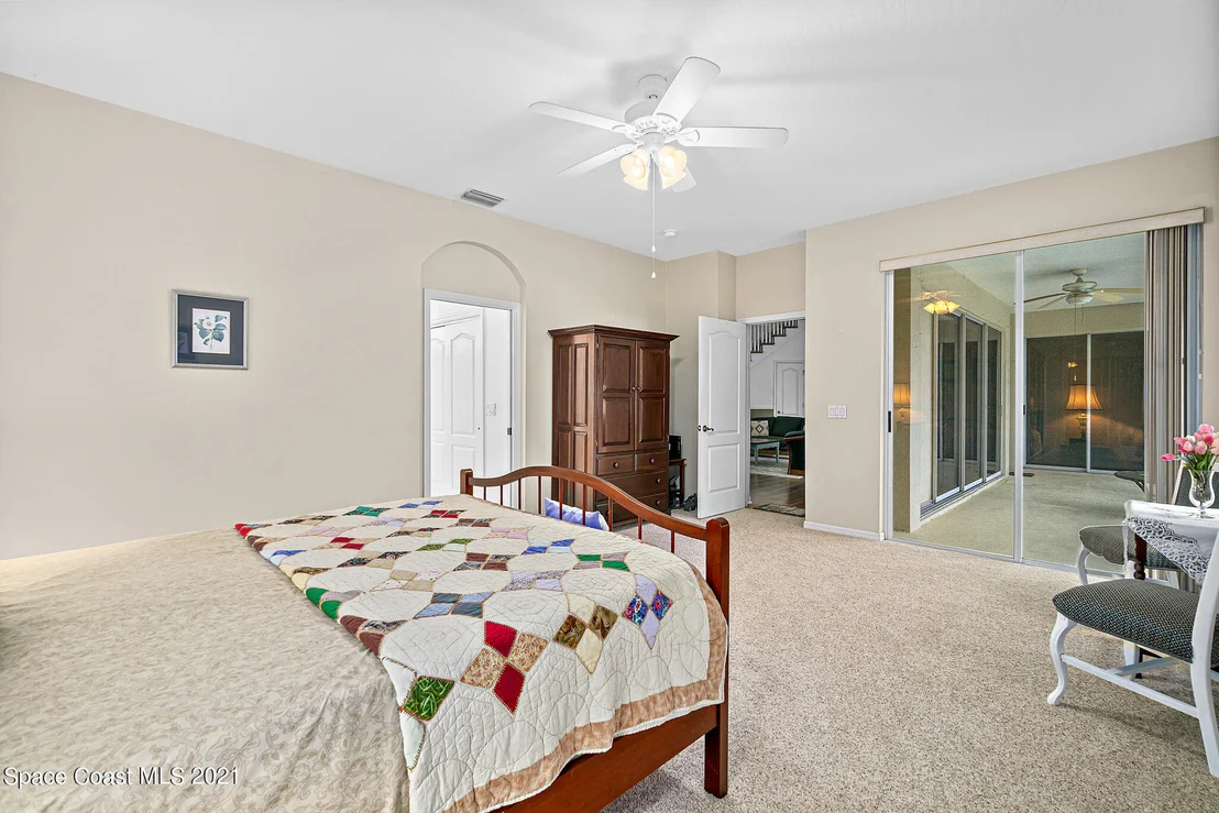 Photo of 5876 Arlington Circle