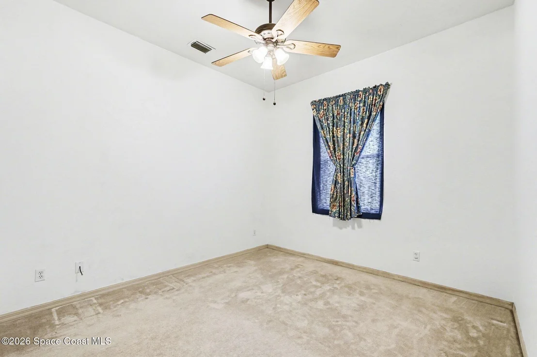 Photo of 5761 Newbury Circle